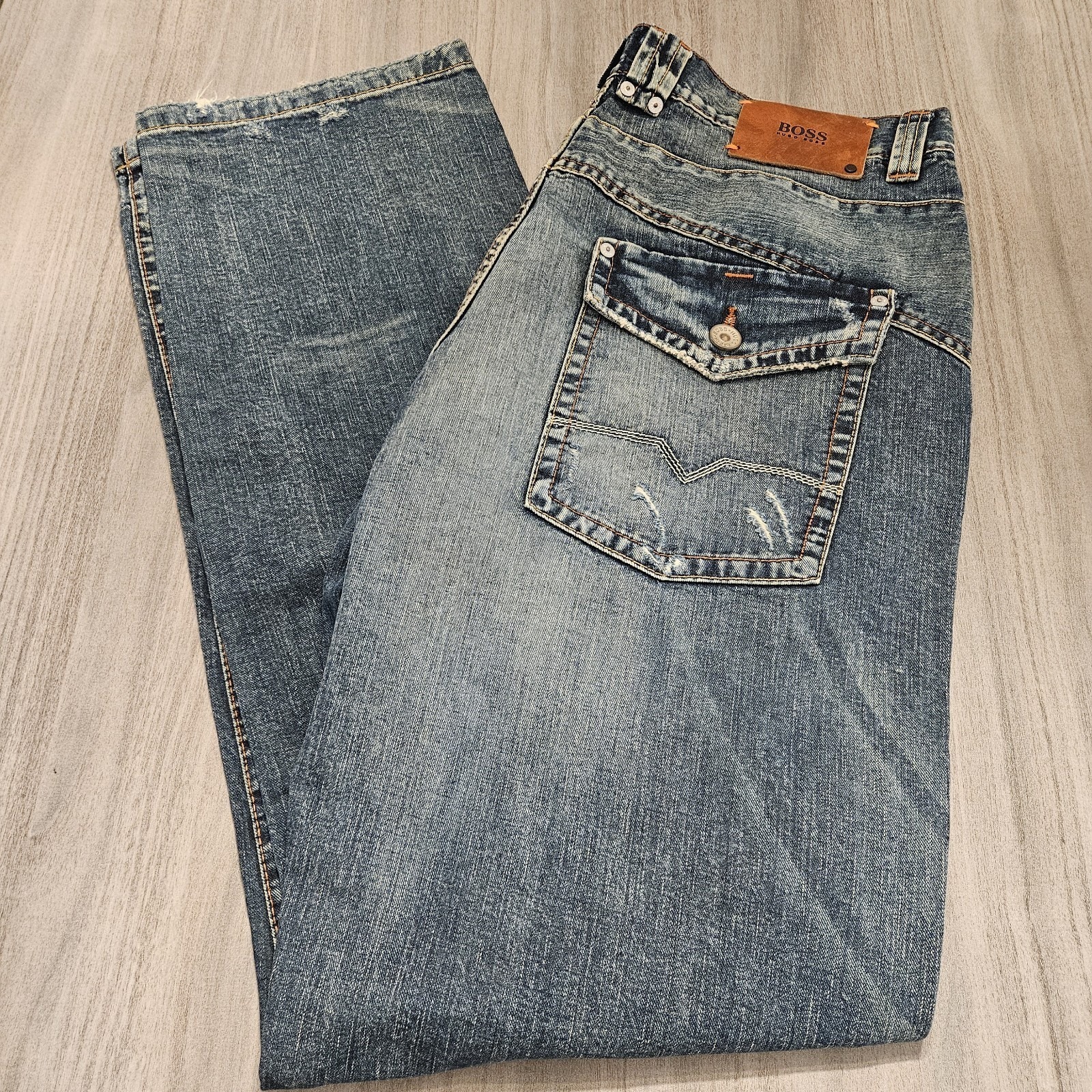 Hugo Boss Hb83 Button Fly Jeans Men's 36x34 Flap Pockets Med Blue Distressed